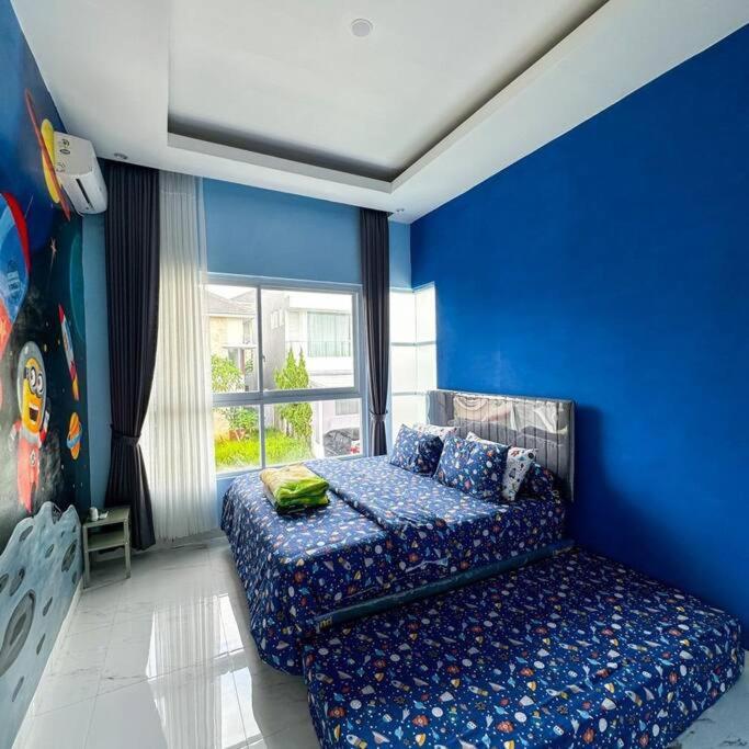 Villa 55 With Pool, Karaoke And Rooftop Bogor Ngoại thất bức ảnh